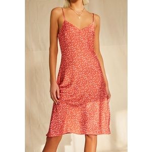 Floral satin cami dress!